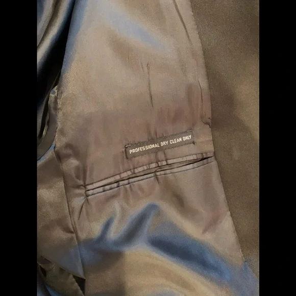 Jones New York Men’s suit